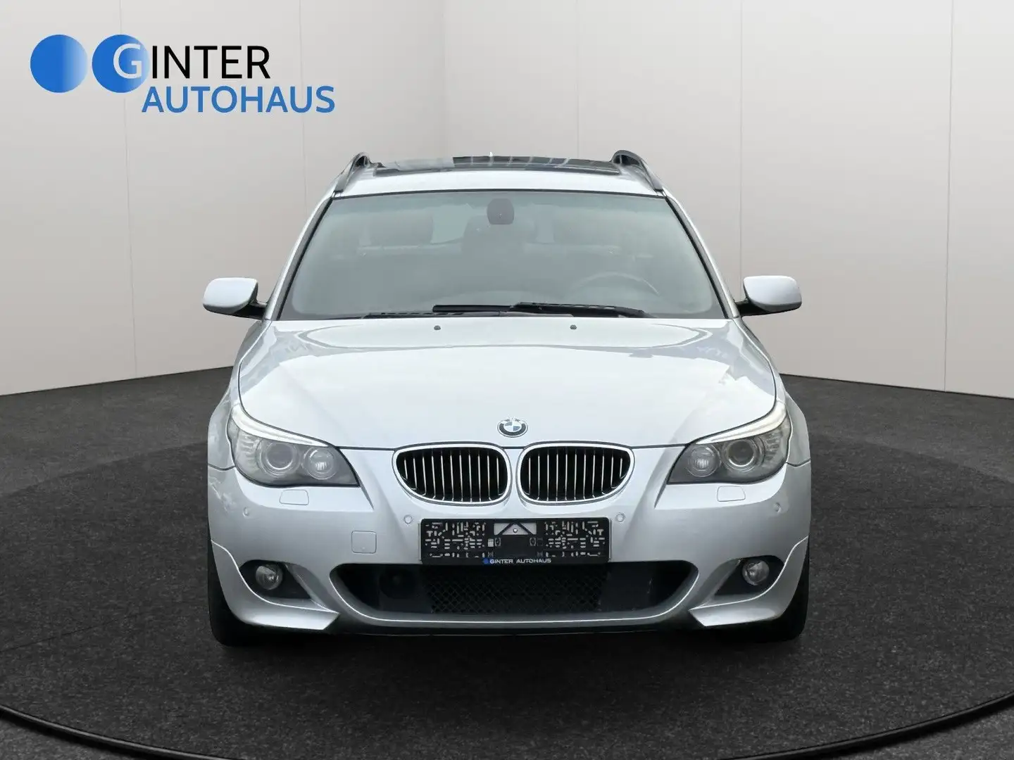 BMW 530 d Touring M / Sport-Paket*ACC*Panorama* Plateado - 2