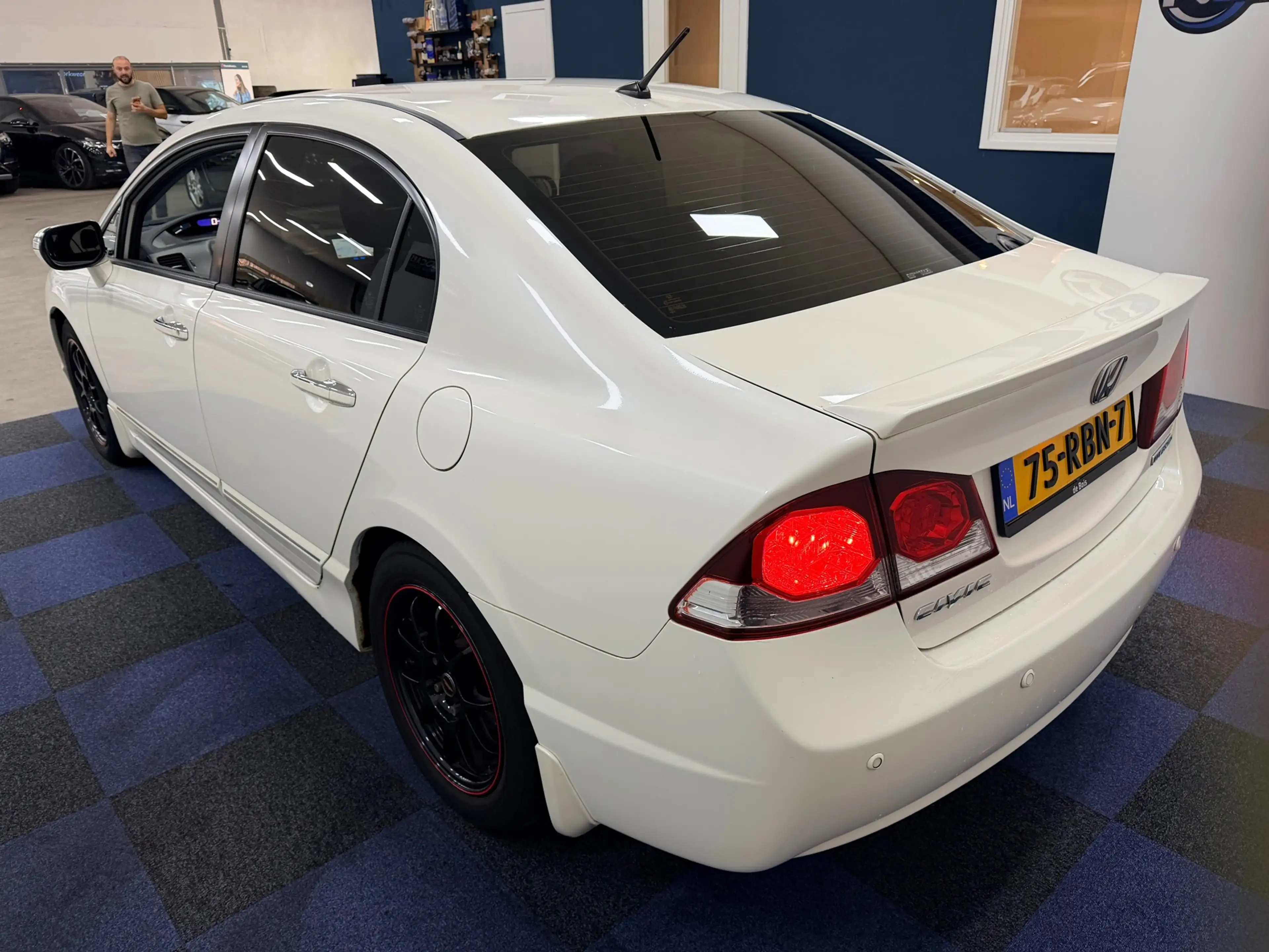 Honda Civic 1.3 Hybrid Elegance / AUTOMAAT / DEALER OMDERHOUDE — photo 11