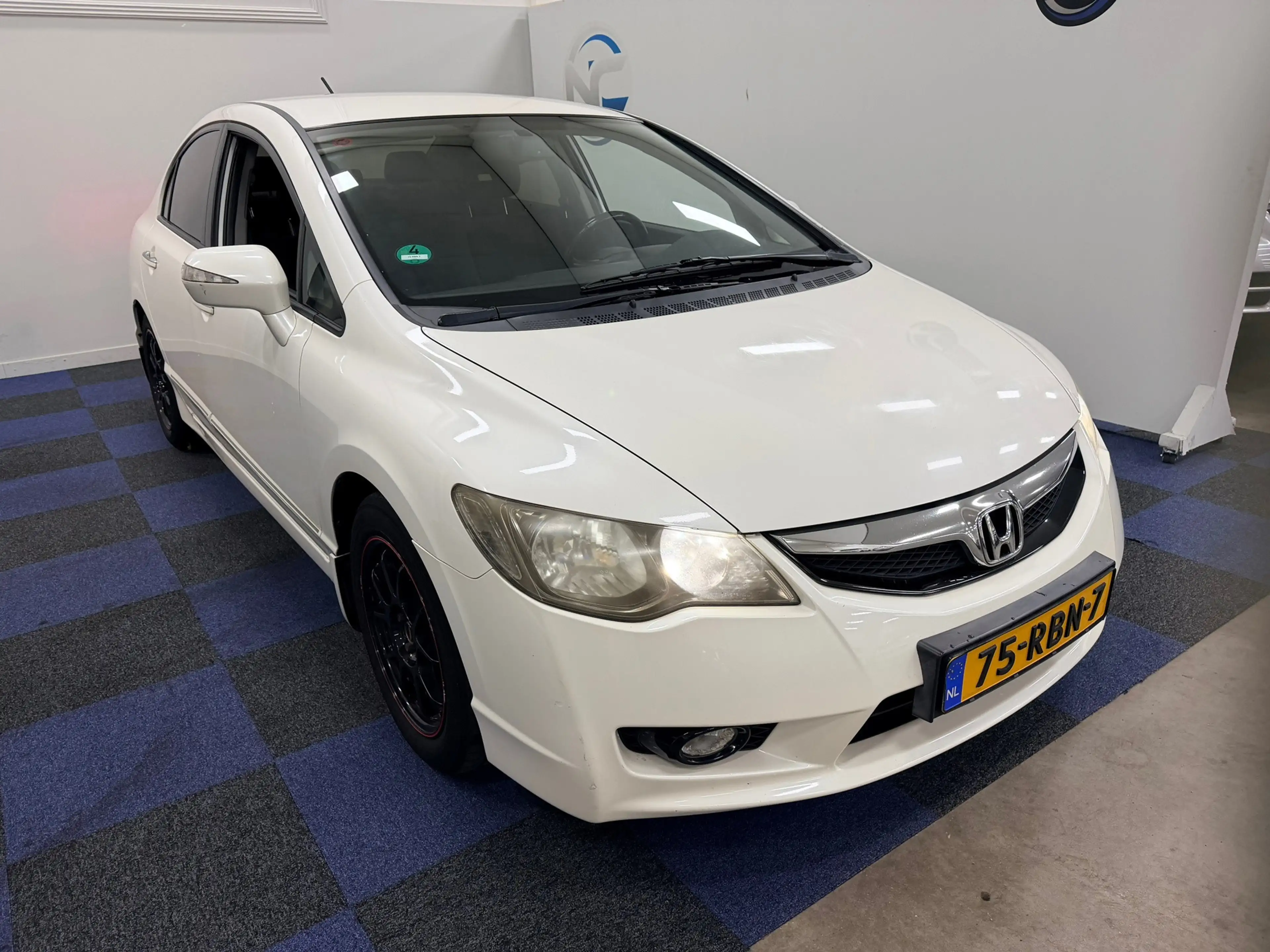 Honda Civic 1.3 Hybrid Elegance / AUTOMAAT / DEALER OMDERHOUDE — photo 6