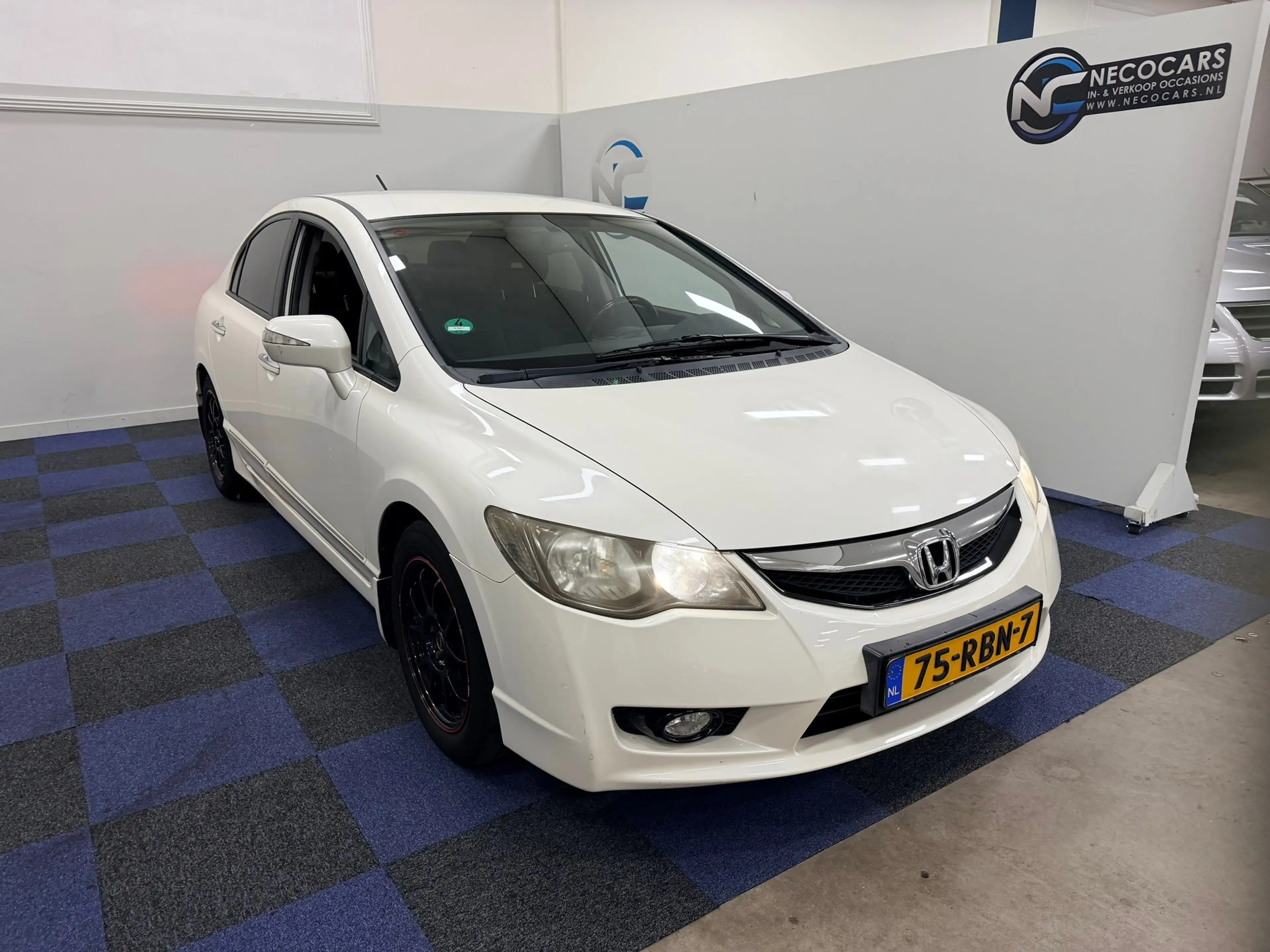 Honda Civic 1.3 Hybrid Elegance / AUTOMAAT / DEALER OMDERHOUDE — photo 9