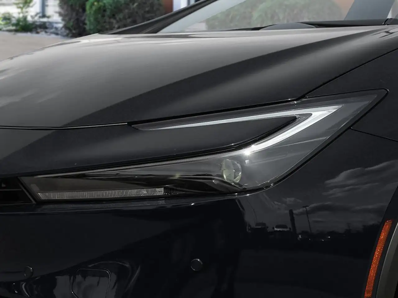 Toyota Prius Prime снимка Toyota Prius Prime
