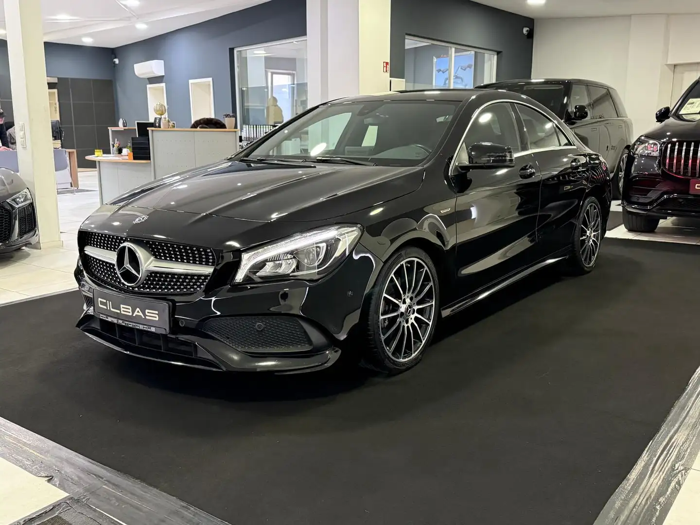 Mercedes-Benz CLA 180 7G Coupe AMG-LINE*LED*KAMERA*AMBIENTE* Noir - 2