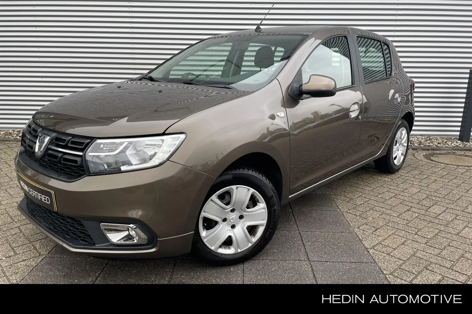 Dacia Sandero 0.9 TCe Laureate achteruitrijcamera - parkeersenso Bruin - 1