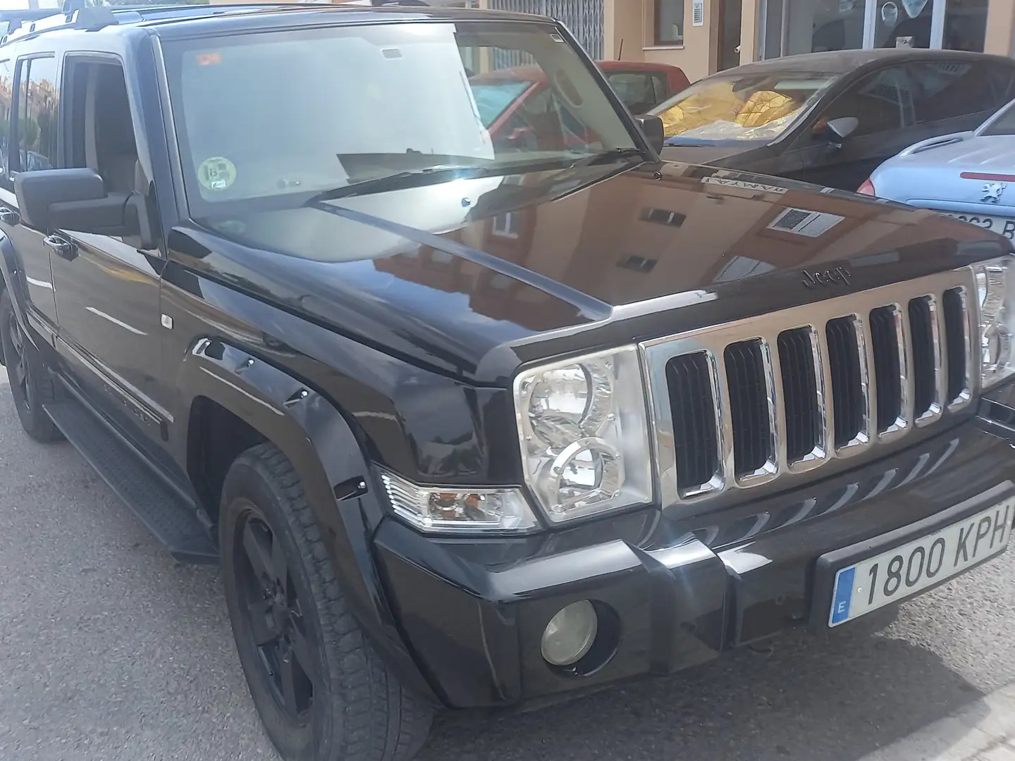 Jeep Commander 3.0CRD Limited Aut. Beżowy - 2