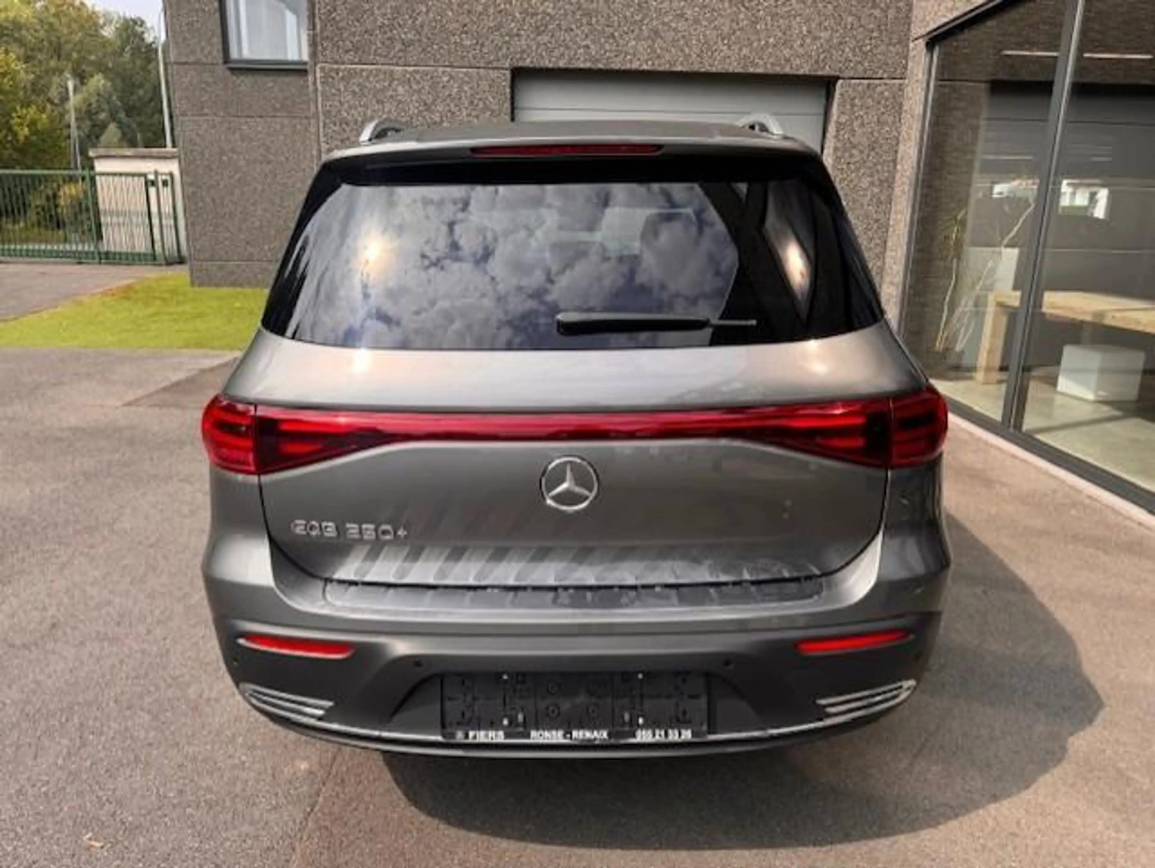 Mercedes-Benz EQB 250 250+ Business Line 7p. — photo 7