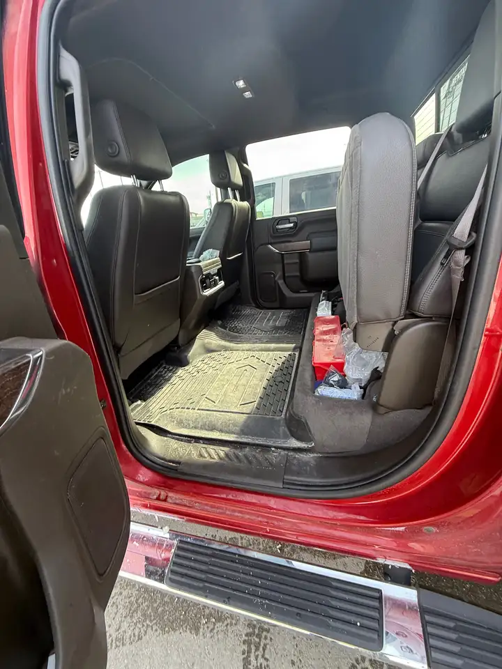 GMC Sierra 3500HD снимка GMC Sierra 3500HD