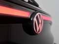 Volkswagen T-Roc R-Line First Edition 1.5 eTSI 110 kW / 150 PK DSG Zwart - thumbnail 47