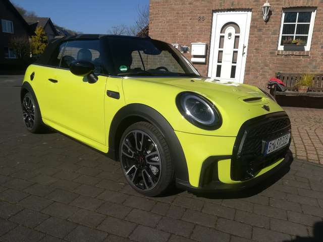 MINI Cooper S Cabrio Mini+Cooper+S+Cabrio+Aut.+MINI+Yours+Trim