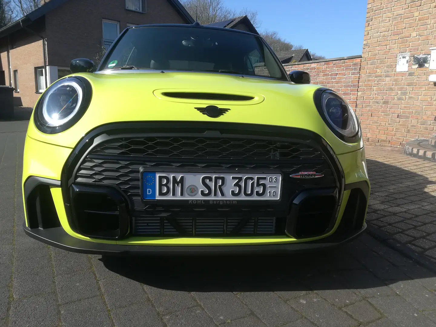 MINI Cooper S Cabrio Mini+Cooper+S+Cabrio+Aut.+MINI+Yours+Trim Gelb - 1