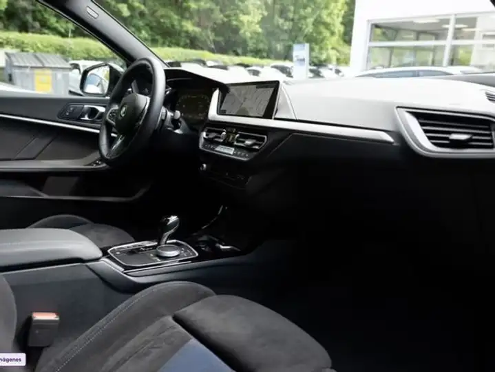 BMW Serie 2 2023, foto 7