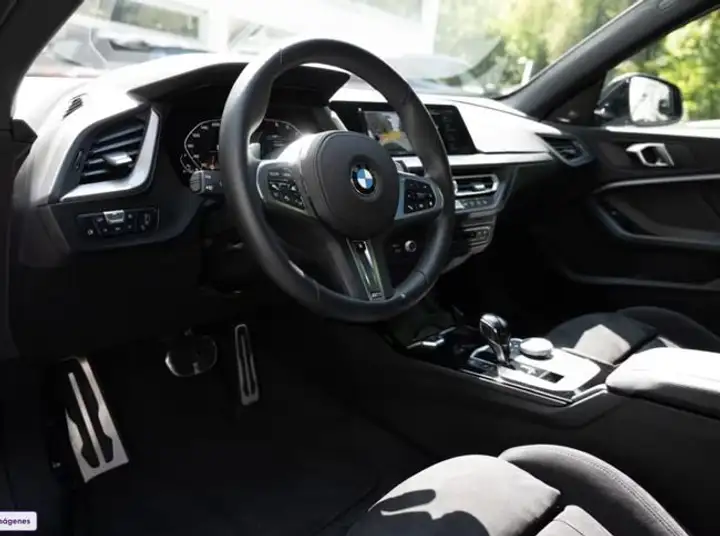 BMW Serie 2 2023, foto 20