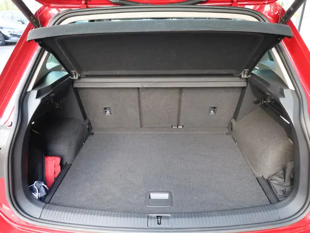 Volkswagen Tiguan view 10
