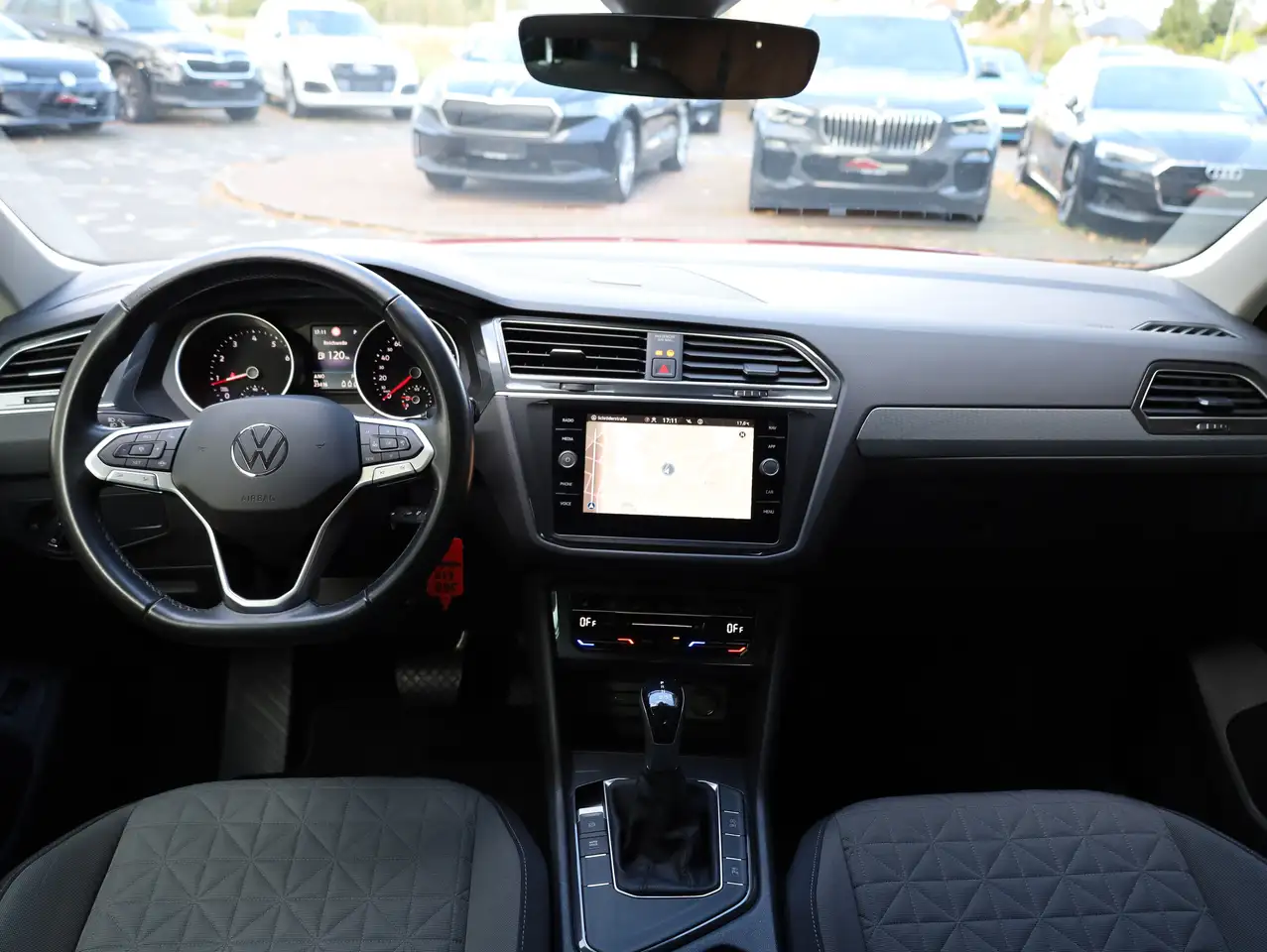 Volkswagen Tiguan 1.5 TSI Life*360°Kamera*AppleCar*ACC*AHK, миниатюра 14