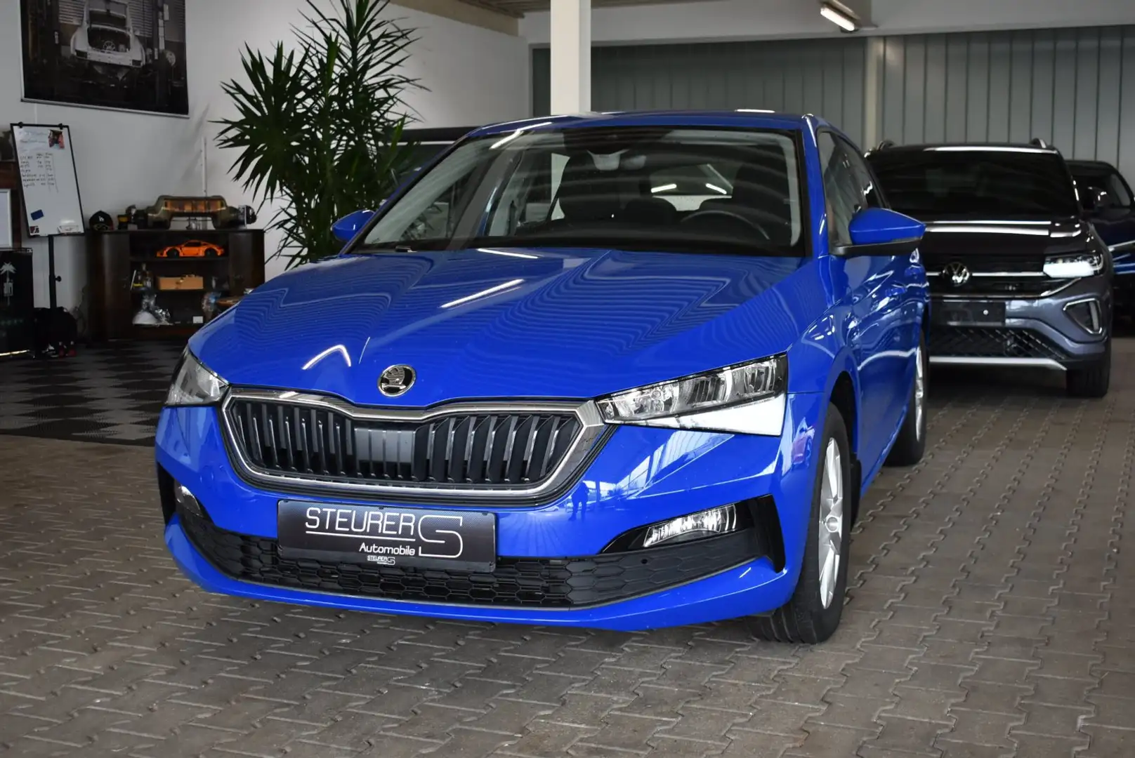Skoda Scala 1.0 TSI Ambition Climatronic Sitzheizung Tempomat Blau - 1