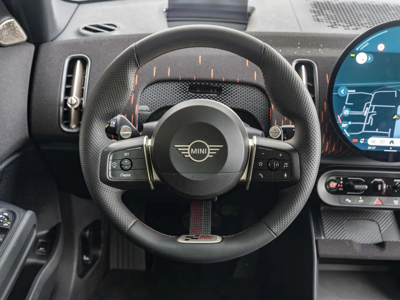 MINI John Cooper Works Countryman 2026 — фото 10