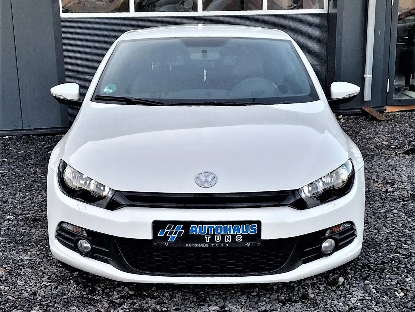 Volkswagen Scirocco 1.4 TSI 118 kW, Sport, Motor komplett revidiert White - 2