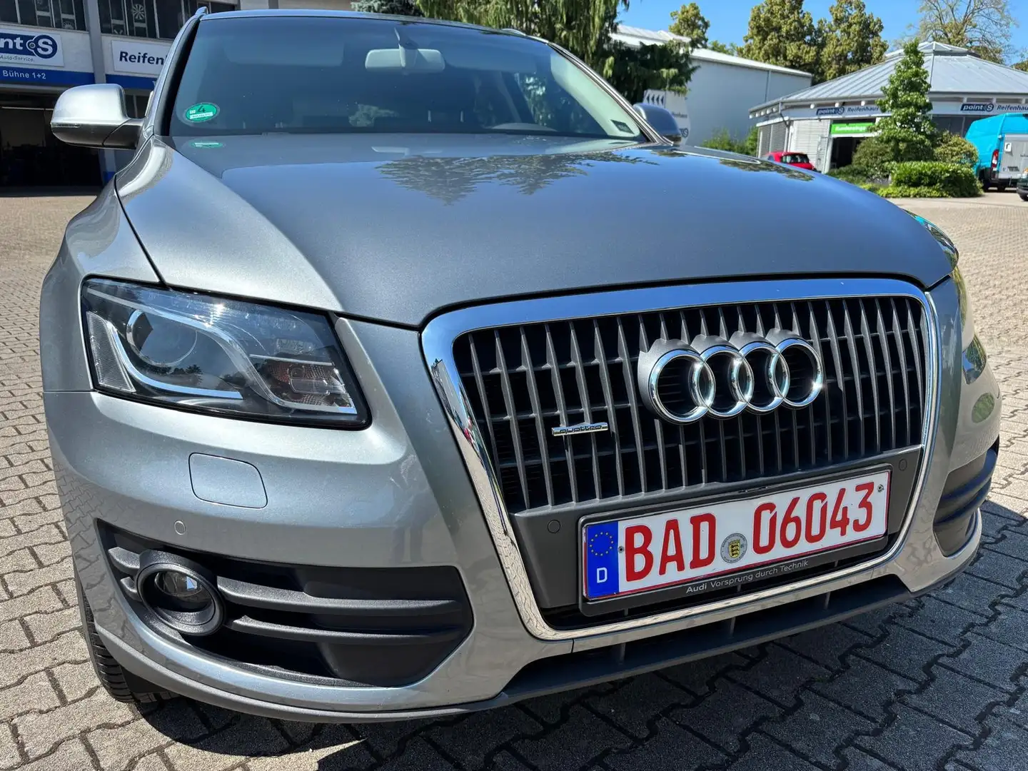 Audi Q5 2.0 TDI (125 kW) quattro Schwarz - 1