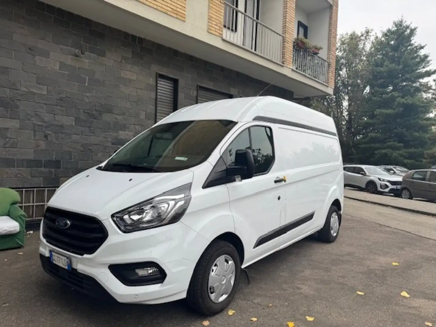 Ford Transit Custom 2.0TDCi 130 MHEV Passo Lungo T.Alto Furgone Trend Bianco - 1