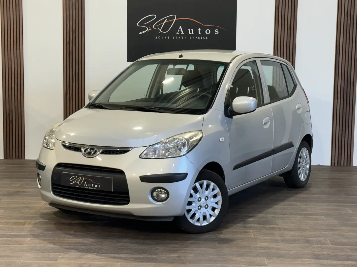 Hyundai i10 1.1i * BOITE AUTOMATIQUE* DEJA PRETE A IMMATRICULE Grijs - 1