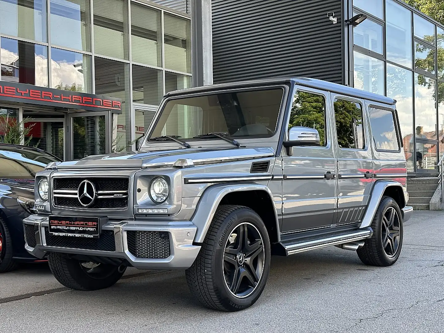 Mercedes-Benz G 63 AMG 4MATIC !Service neu! AHK / Memory / Navi / RFK Silber - 2