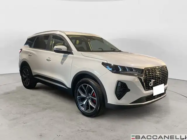 DR Automobiles DR6.0 view 5