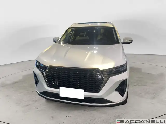 DR Automobiles DR6.0 view 4