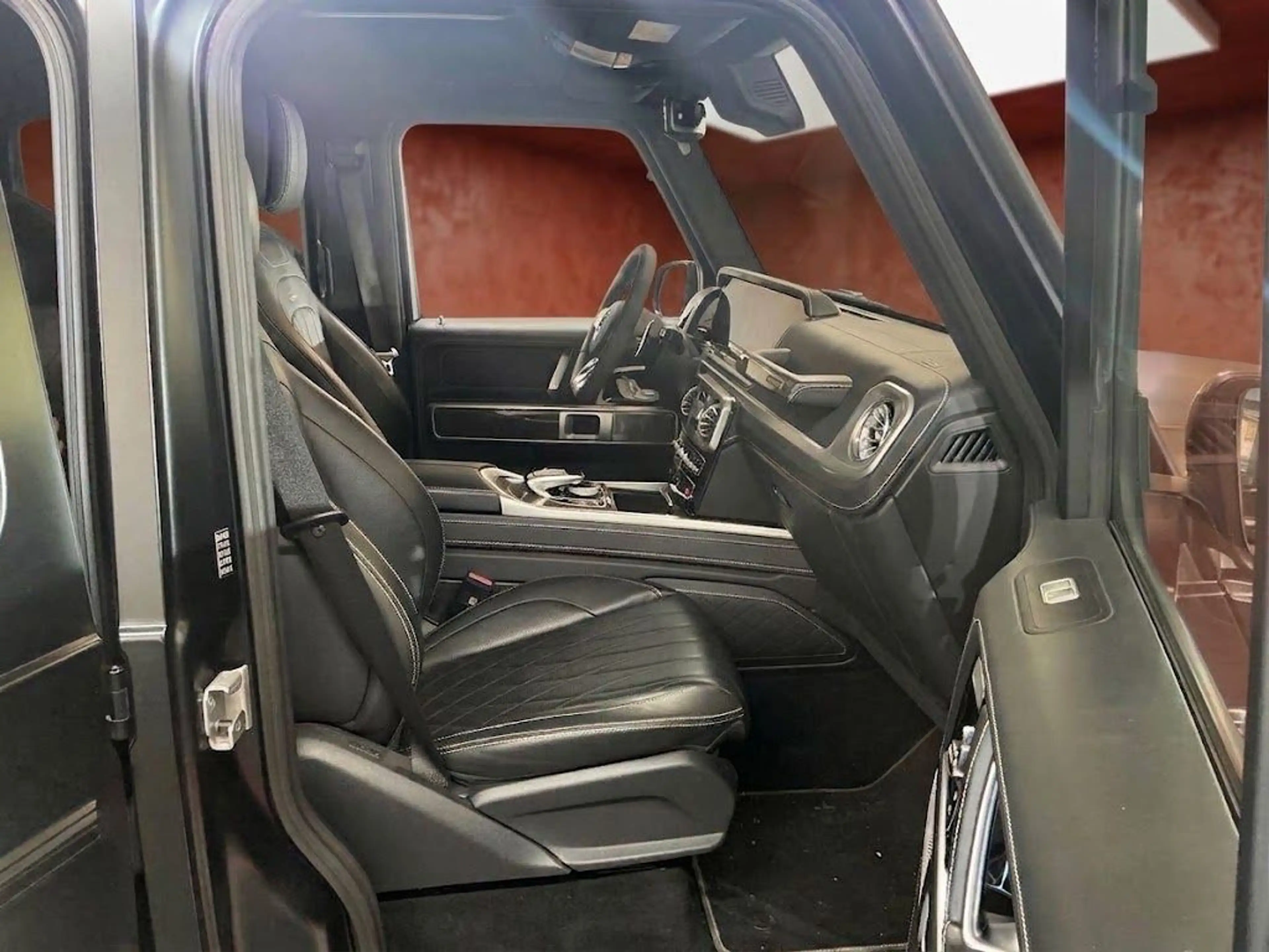 Mercedes-Benz G 63 AMG Grand Edition — photo 4