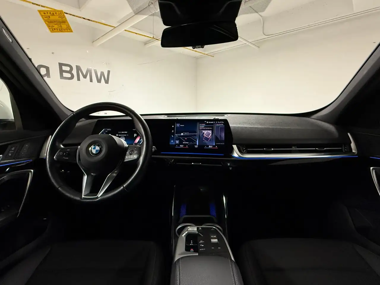 BMW X1 снимка BMW X1