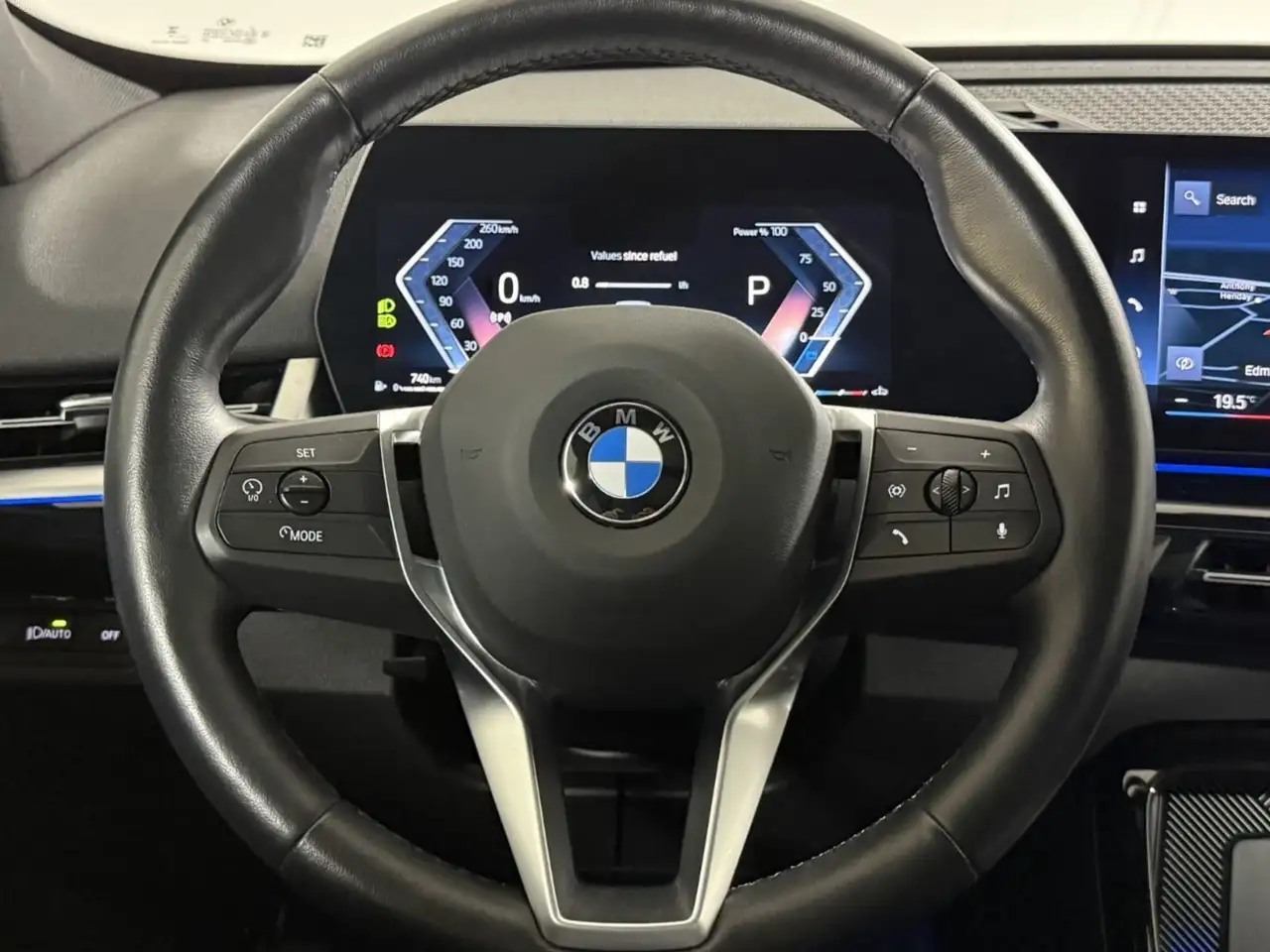 BMW X1 снимка BMW X1