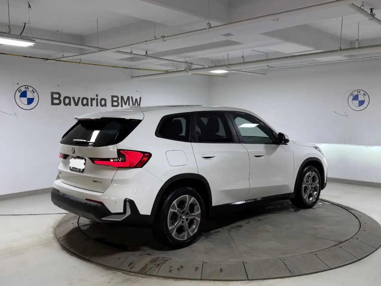 BMW X1 снимка BMW X1