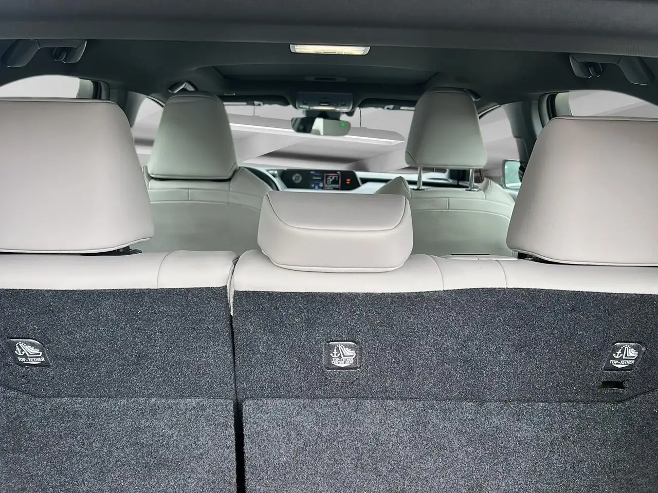 Lexus UX снимка Lexus UX