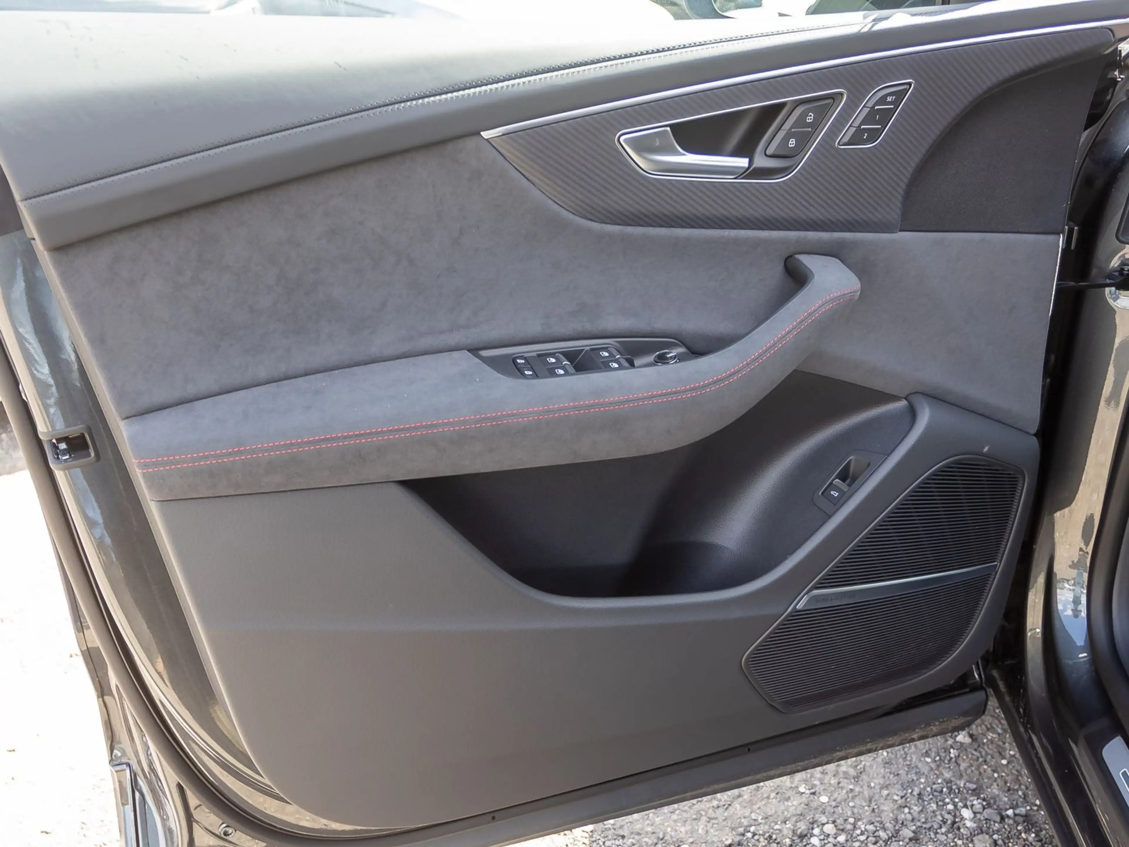 Audi RS Q8 RSQ8 performance 640PS Pano/ 305km/h /Stdhzg./ M — photo 11