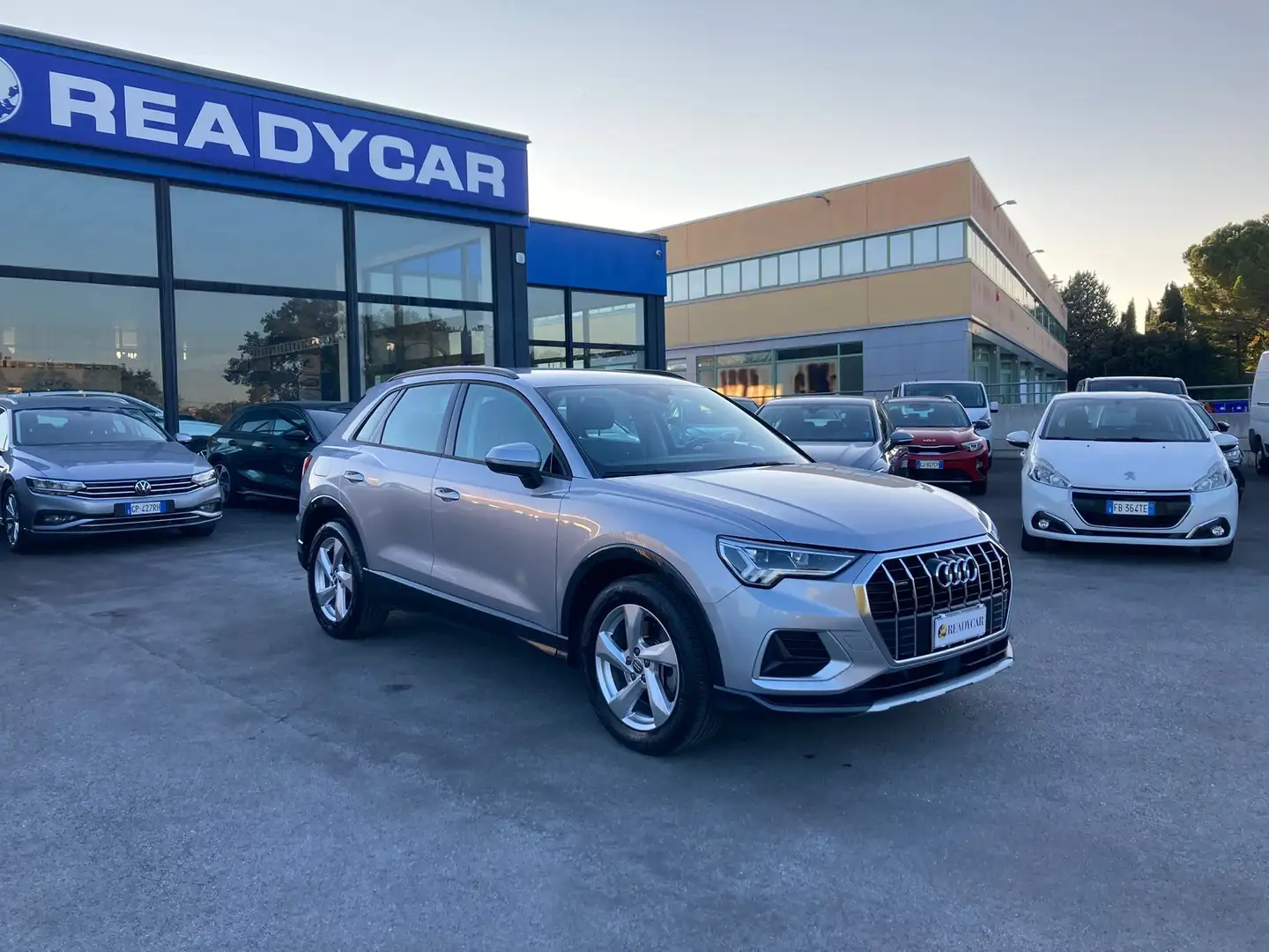 Audi Q3 40 tdi Business Advanced quattro 190cv s-tronicc Argento - 2