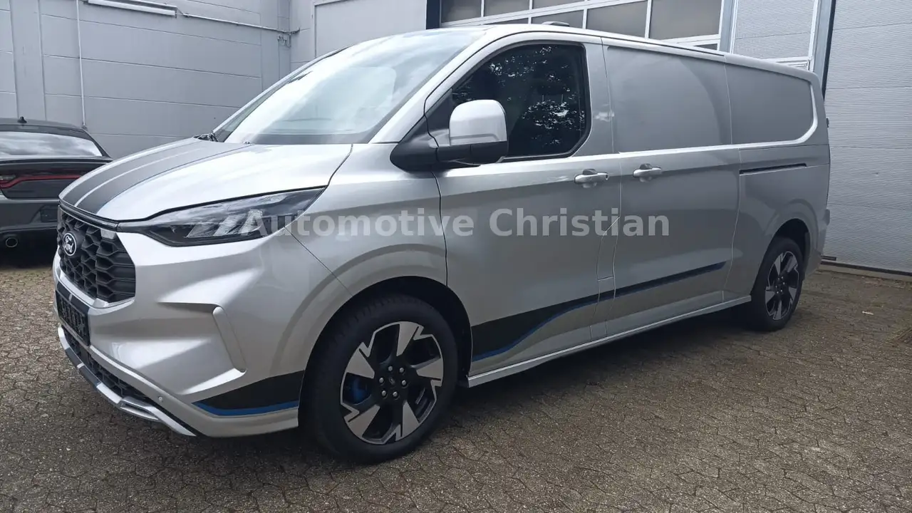 Ford Transit Custom 320 L2 SPORT Aut./Heckklappe/AHK 4