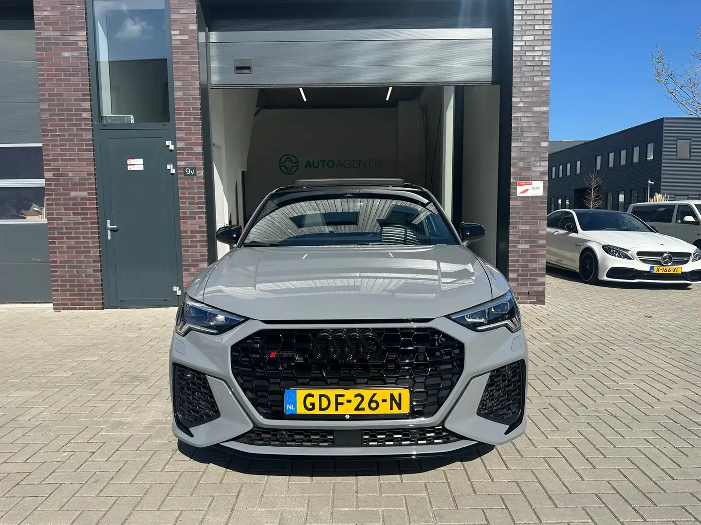 Audi RS Q3 RSQ3 Sportback TFSI PANO|ACC|ABT|SFEER|VOL Gris - 2