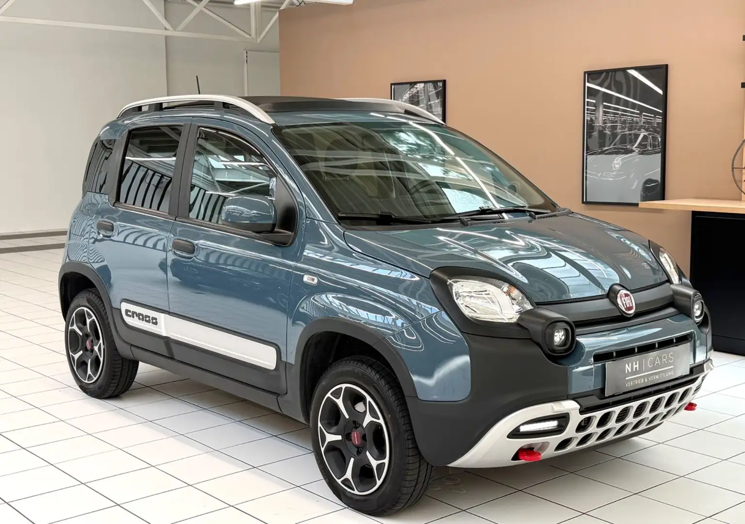 Fiat Panda TwinAir Cross 4x4 Schiebedach | CarPlay | Android Grau - 1