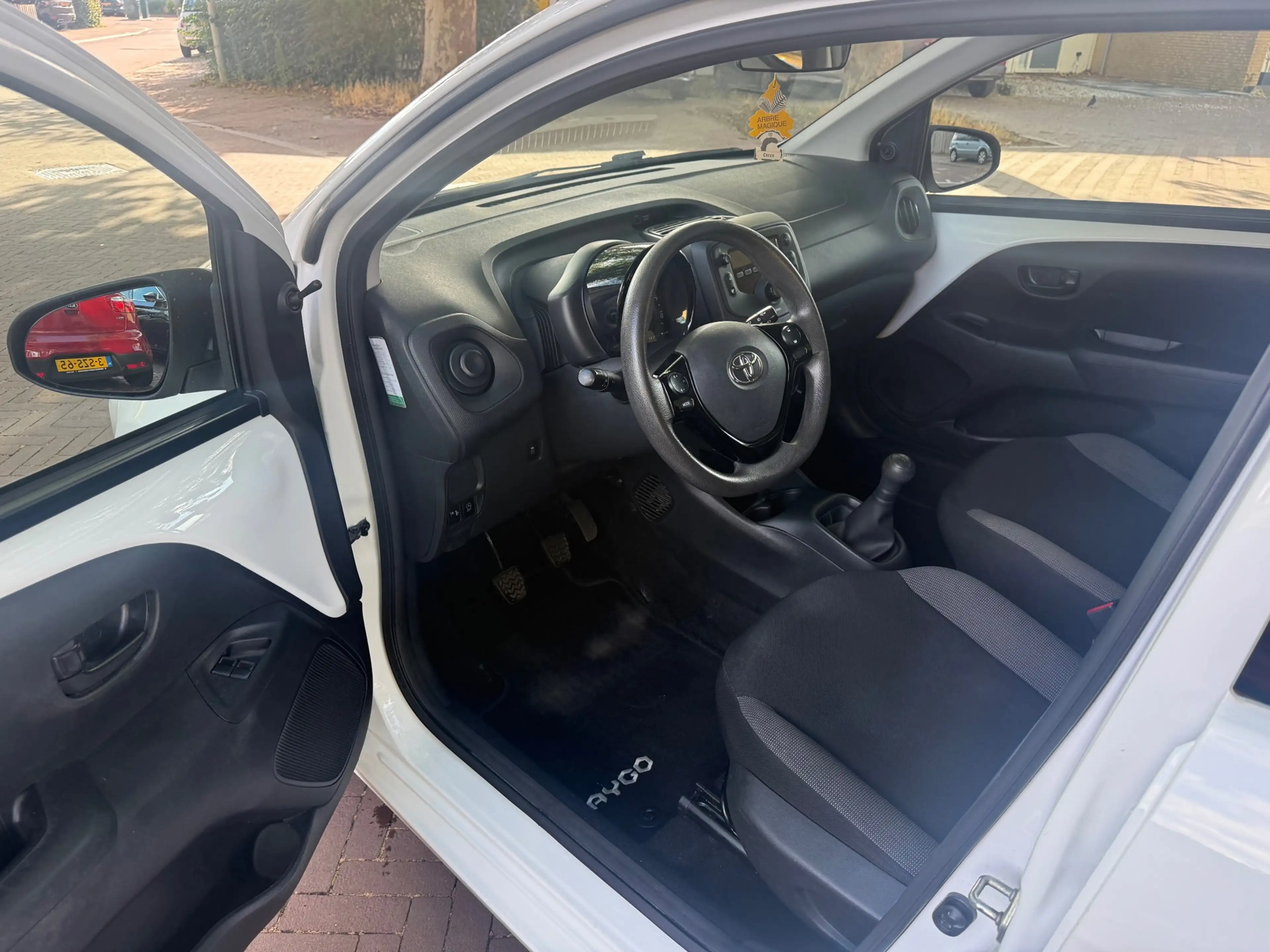 Toyota Aygo Eerste eigenaar / 60.000 NAP / Airco / Goed onderh — photo 9