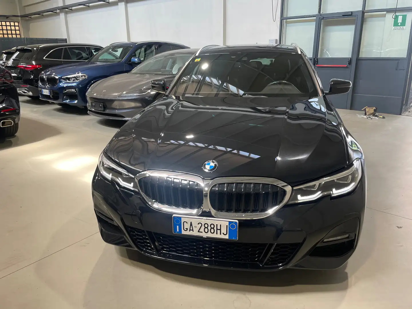 BMW 320 320d Touring xdrive Msport auto Noir - 2
