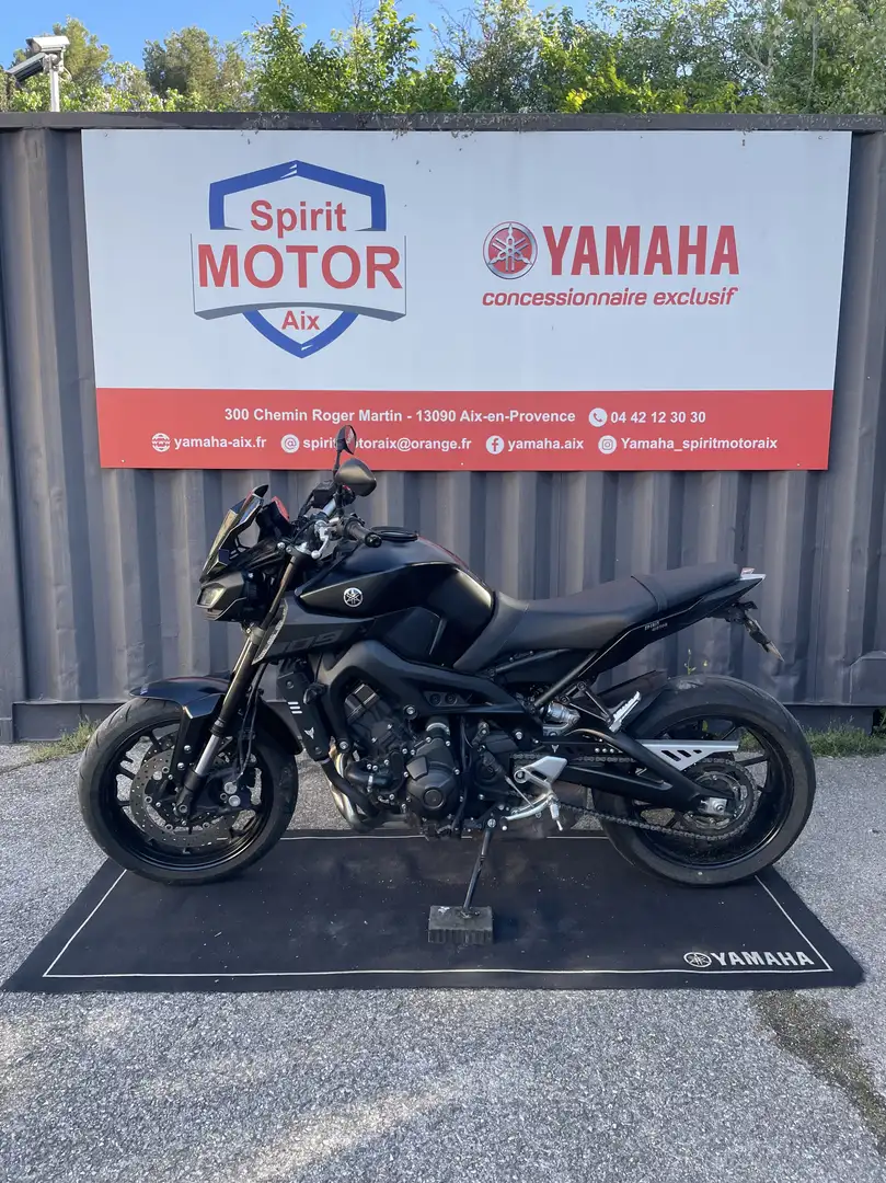 Yamaha MT-09 Negro - 2