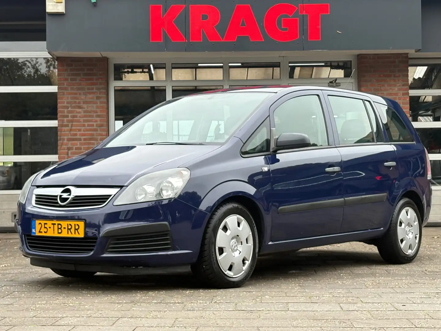 Opel Zafira Business 1.6 105 pk - 7 persoons - APK 07-2026 Blu/Azzurro - 1