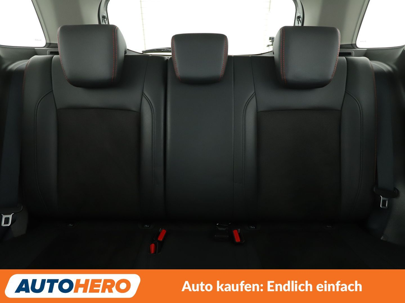 Suzuki Vitara 1.4 BoosterJet Comfort + 4x4 Aut.*NAVI*ACC*CAM*PDC — photo 15
