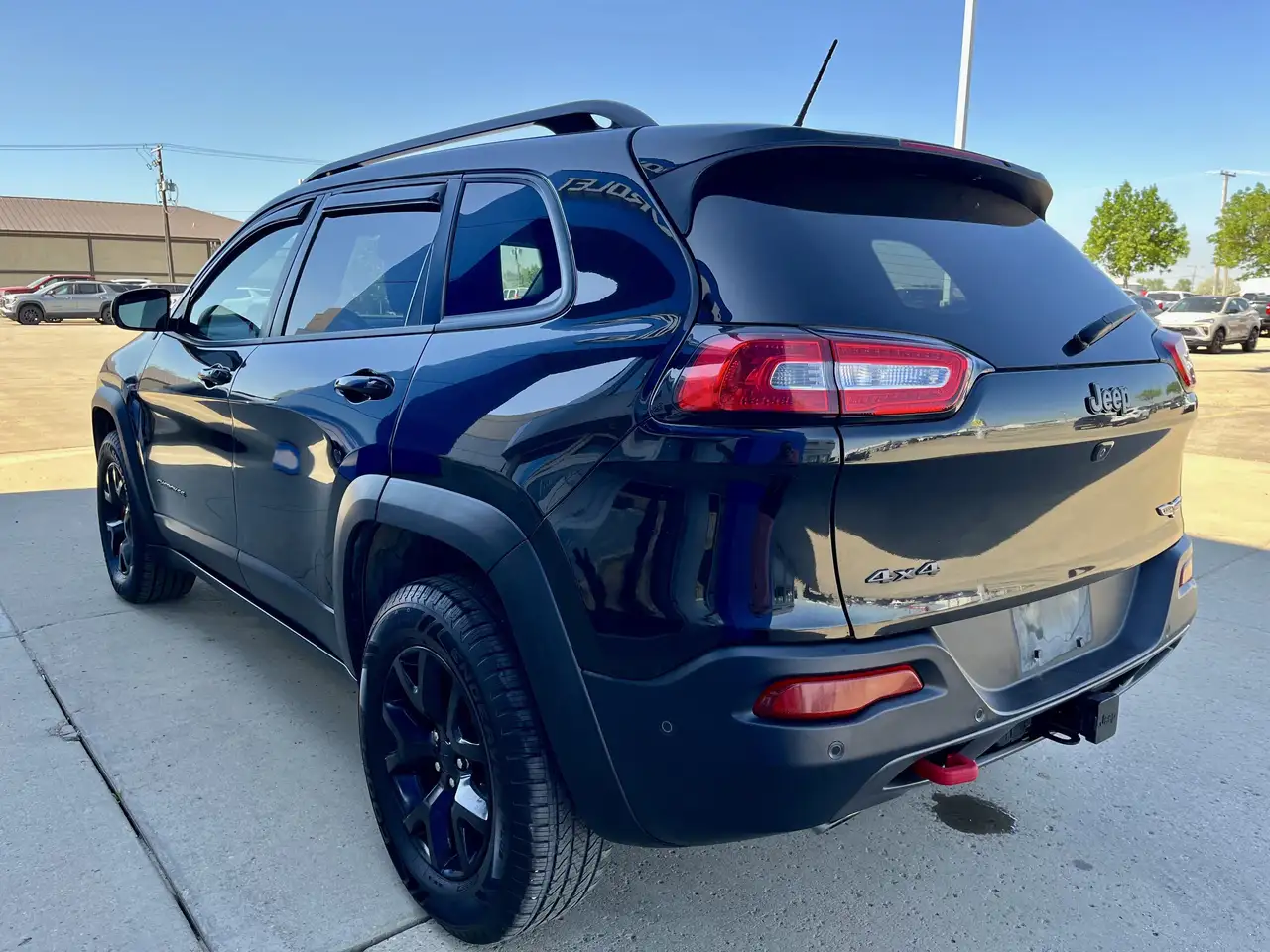 Jeep Cherokee снимка Jeep Cherokee