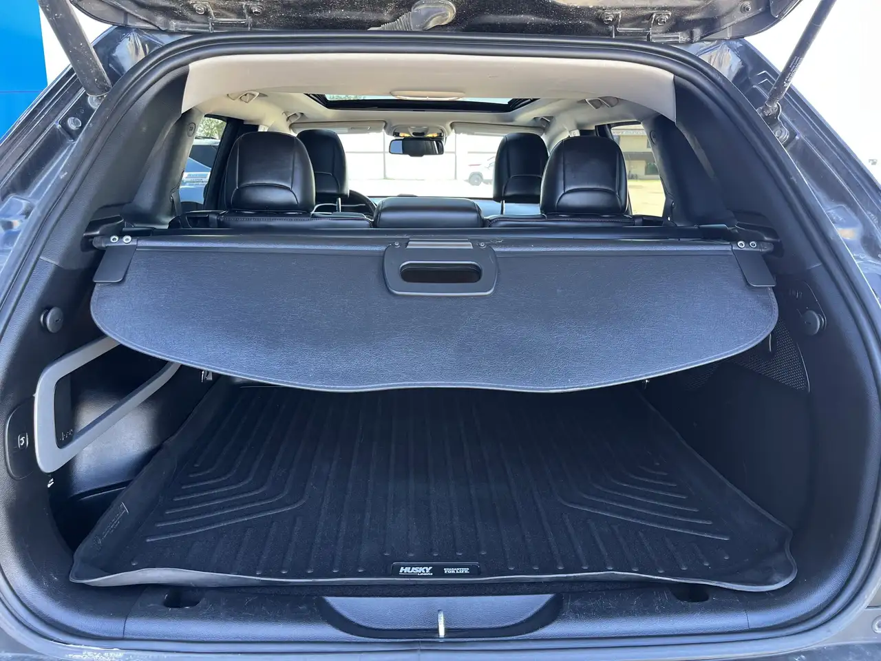 Jeep Cherokee снимка Jeep Cherokee