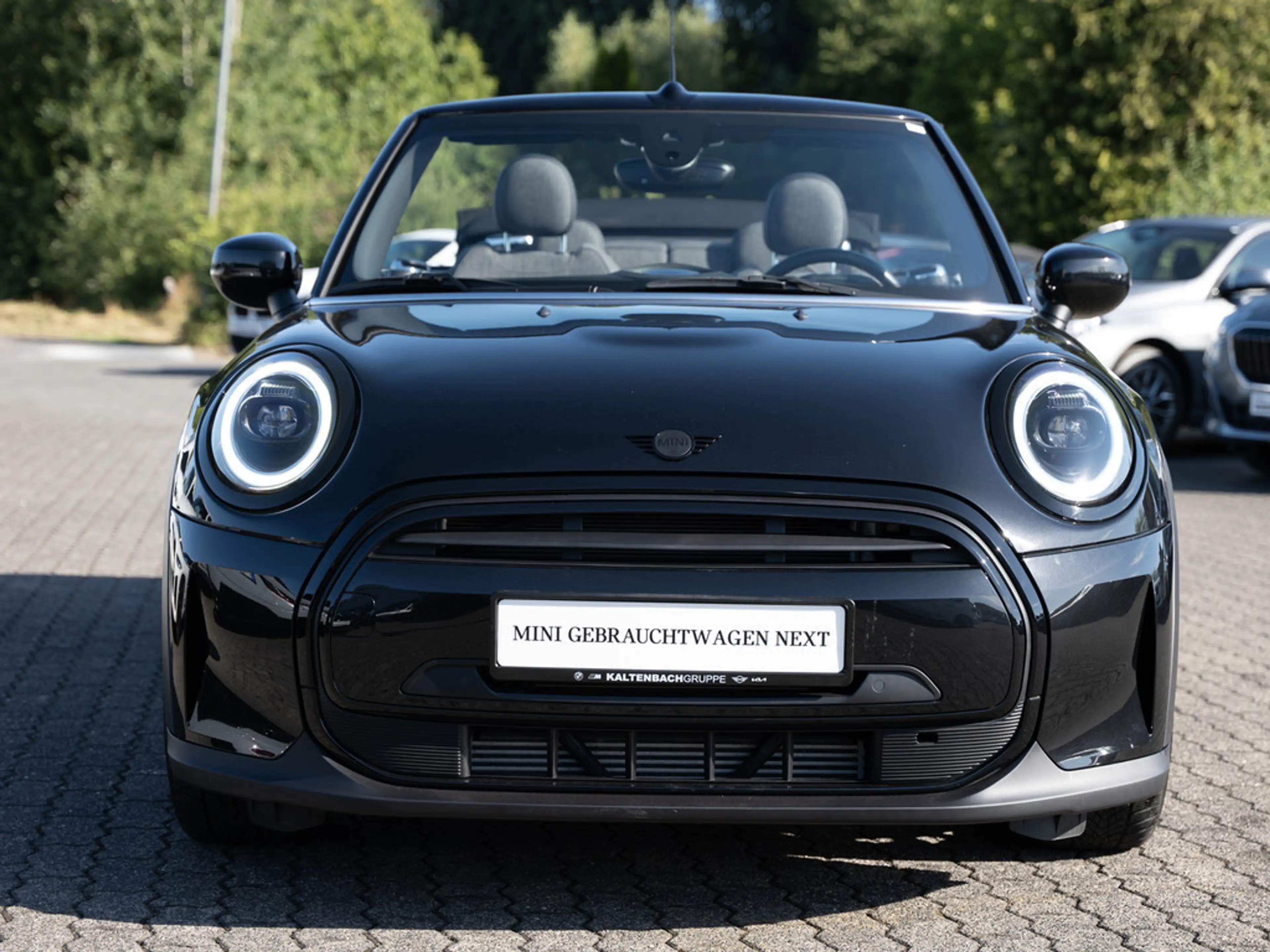 MINI Cooper Cabrio Classic Trim FACEL. LED SHZ PDC — photo 3