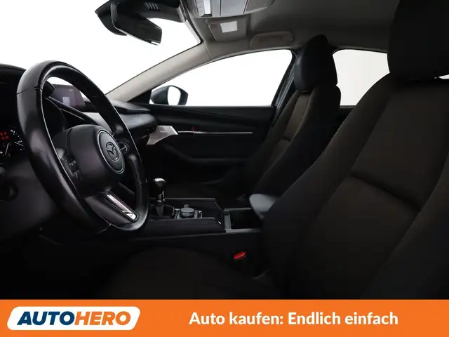 Mazda Mazda3 view 10