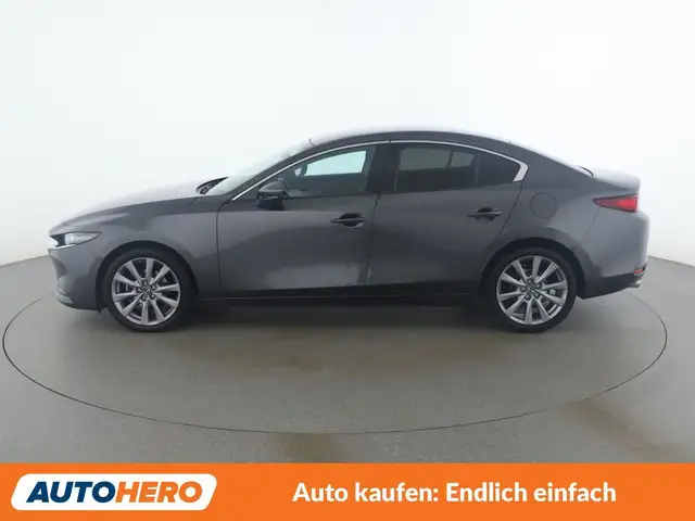 Mazda Mazda3 view 3