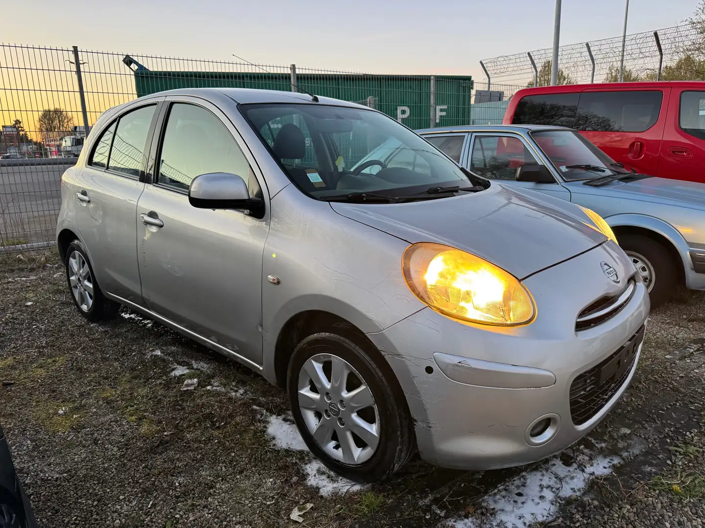 Nissan Micra 1.2 Visia First Negru - 2