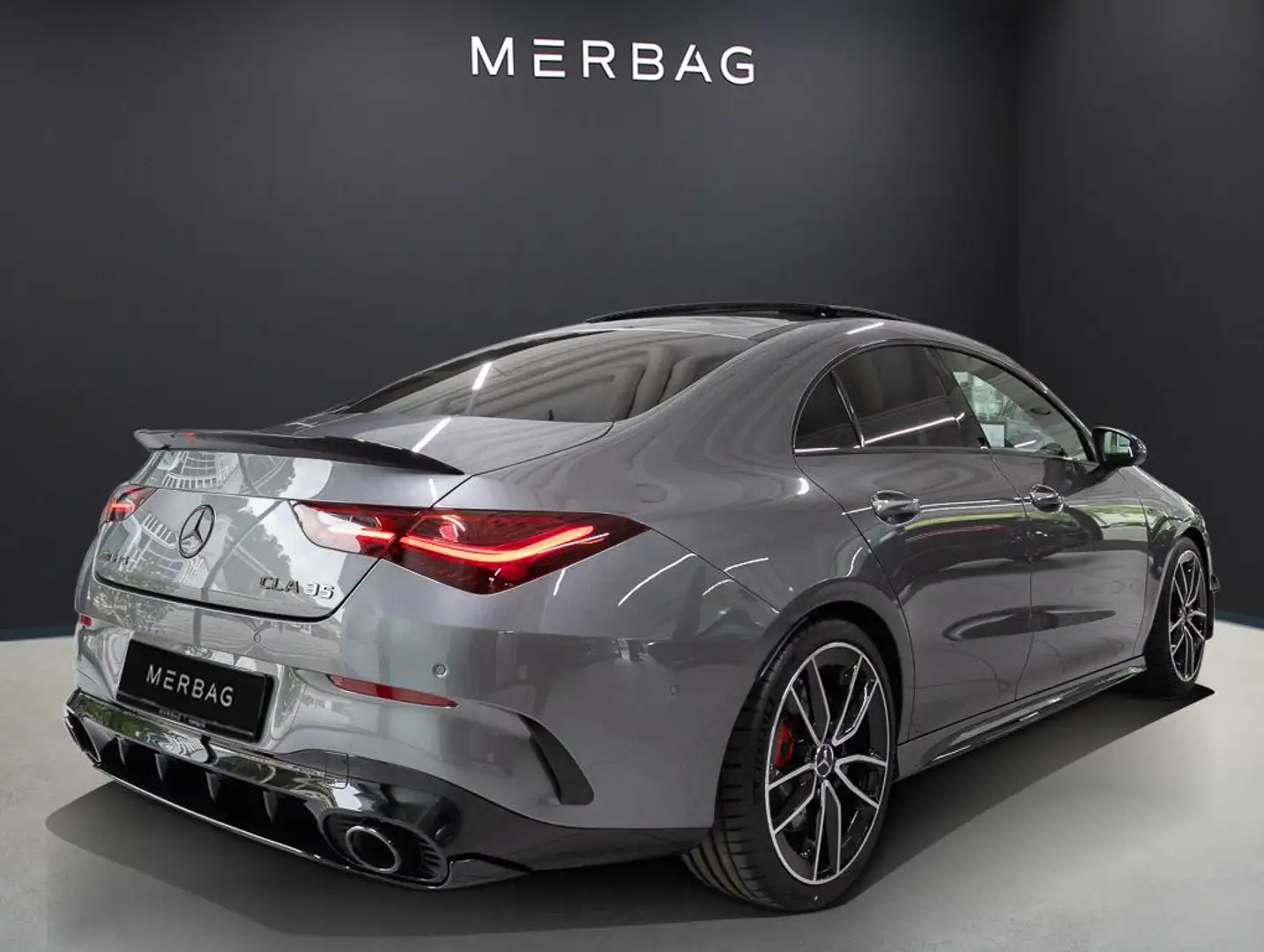 Mercedes-Benz CLA 35 AMG AMG CLA 35 4MATIC Coupé Pano SpurW Sport S-Sitz Grau - 2
