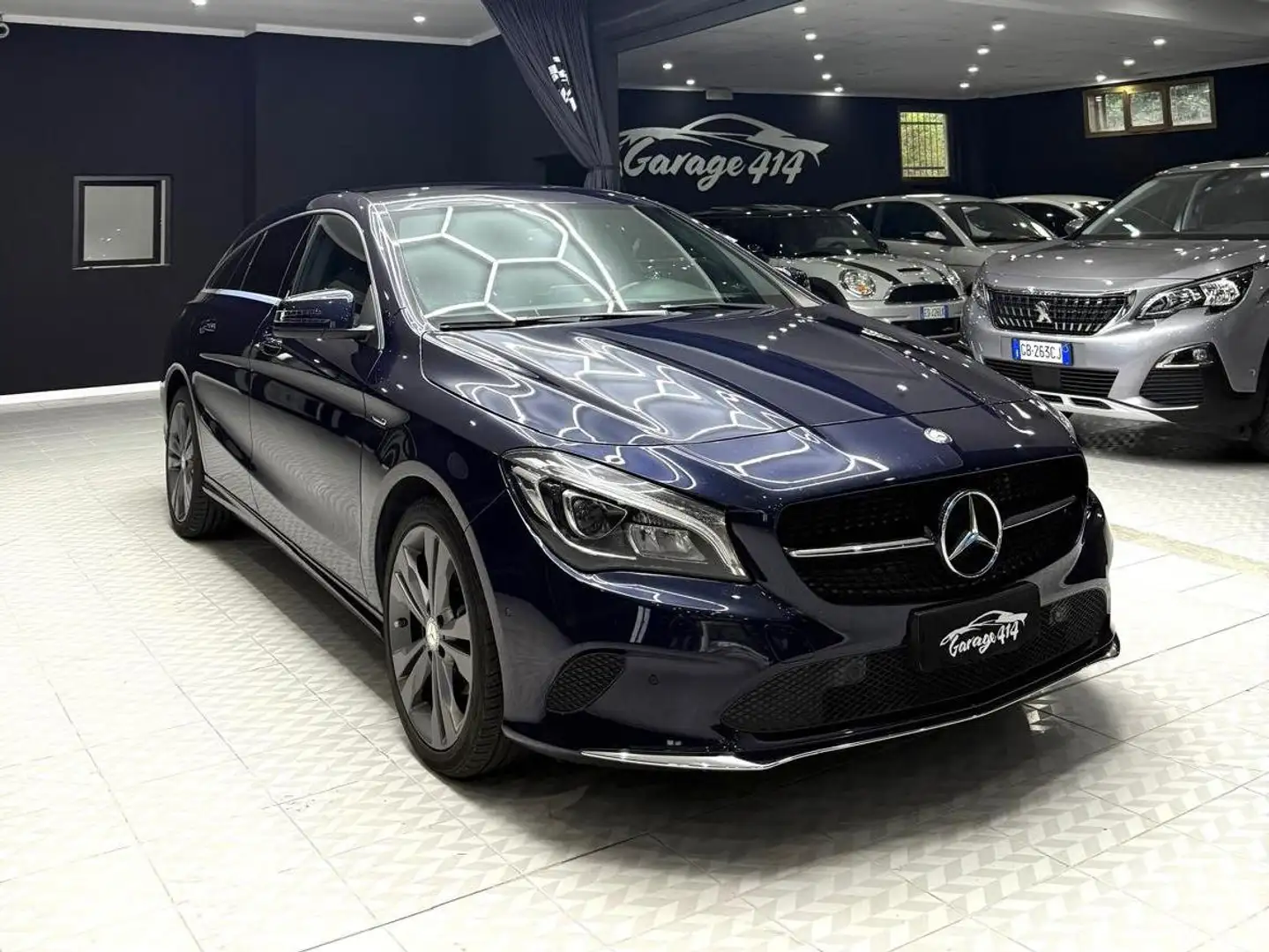Mercedes-Benz CLA 220 CLA Shooting Brake 220d Sport Activity 4matic auto plava - 1