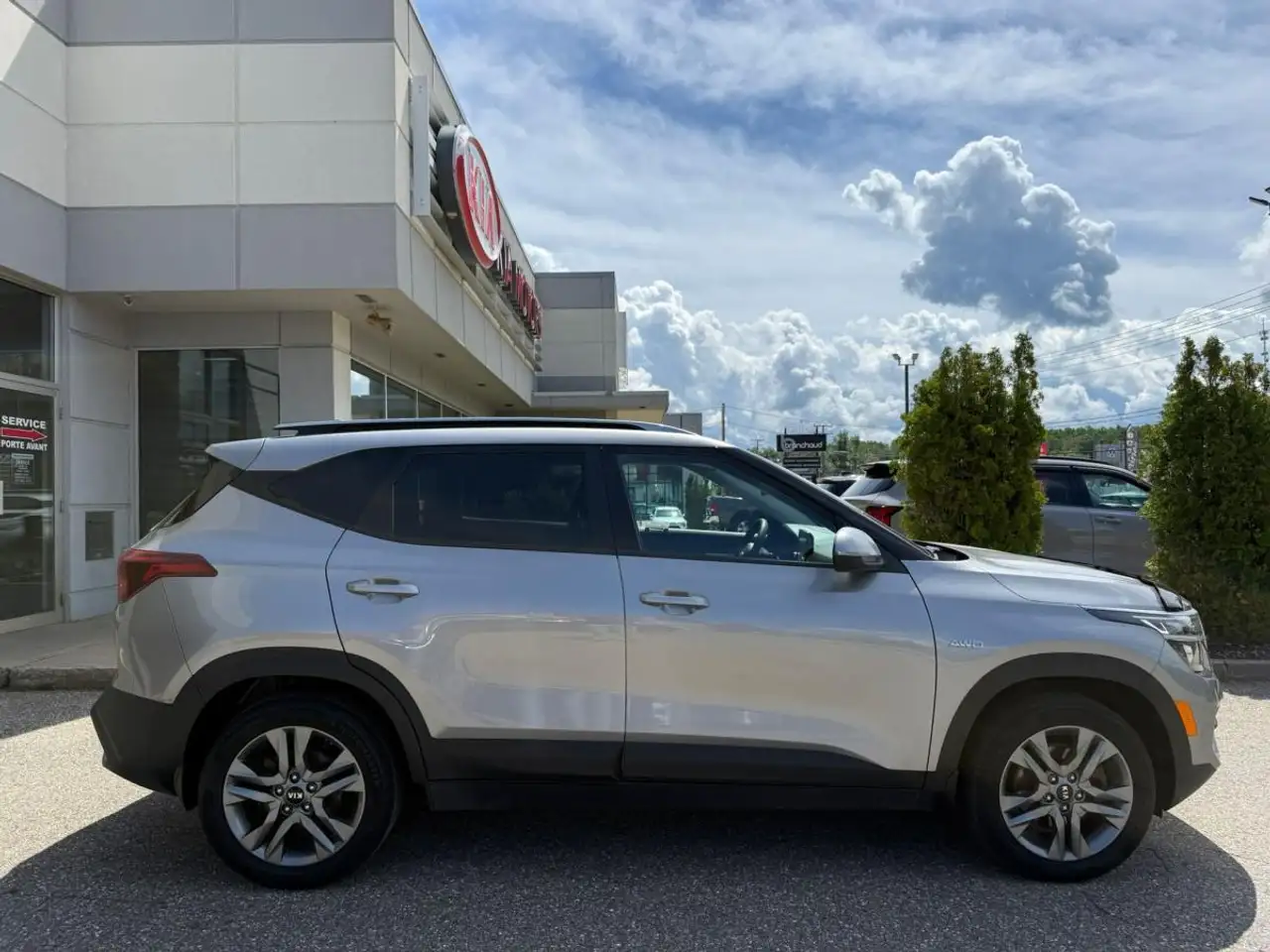 Kia Seltos photo Kia Seltos
